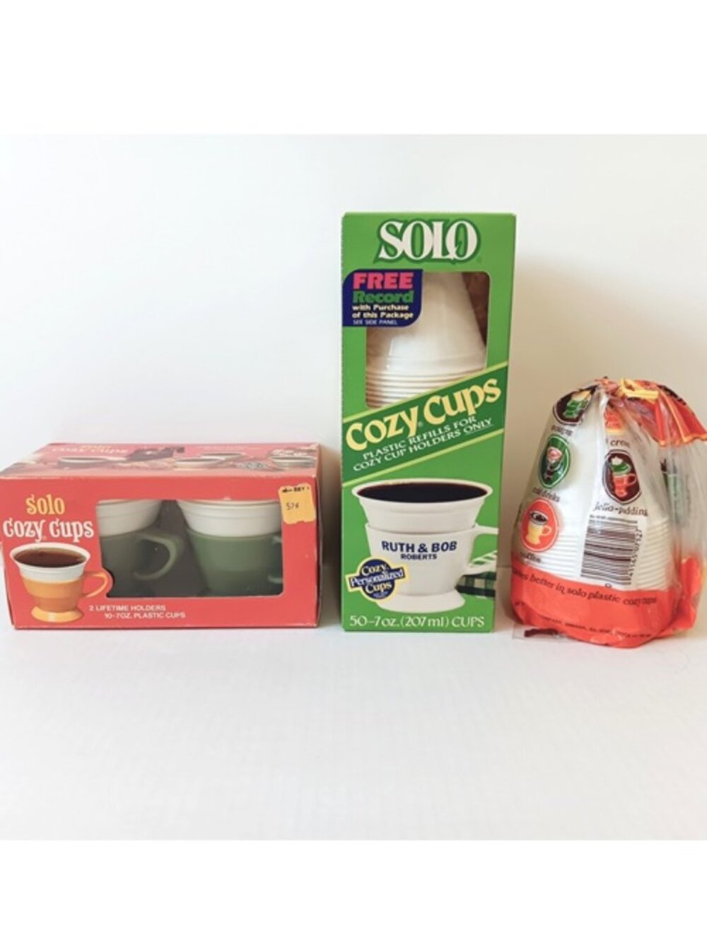 Vintage 1970s Solo Cozy Cups (2) Avocado Green And Refill Pack